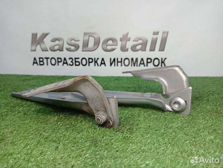 Петли капота Audi A6 C5