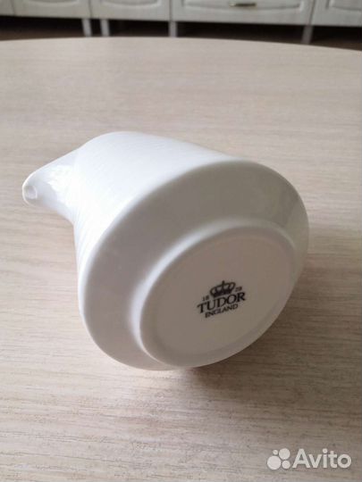 Посуда Молочник