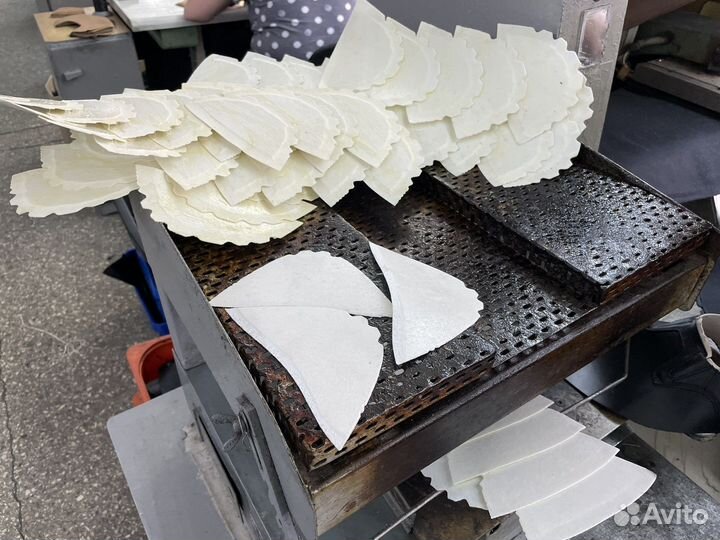 Термопласт обувной для подносков и задников