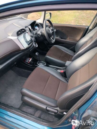 Honda Fit Shuttle 1.5 AT, 2011, 119 000 км