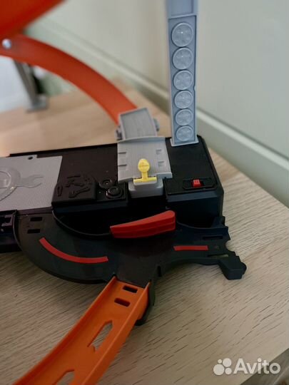 Hot wheels трек (хот вилс) Шиномонтаж