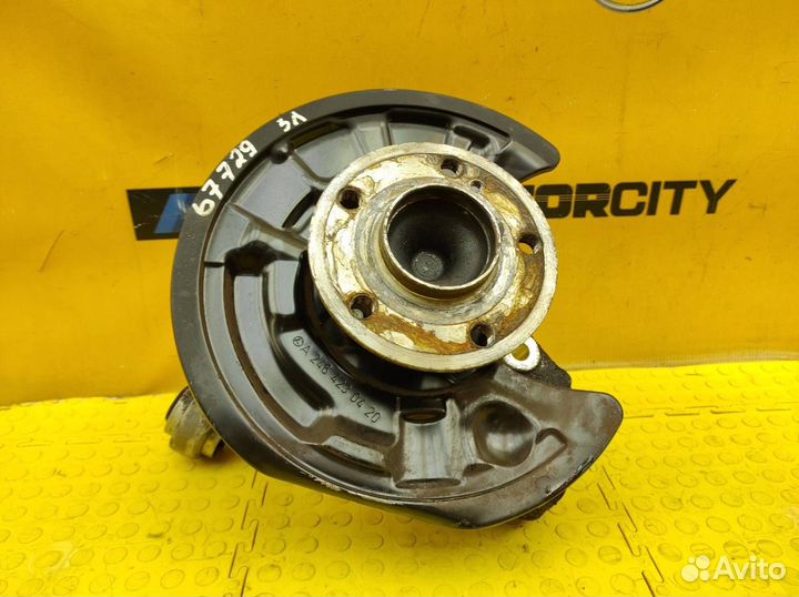 Кулак поворотный задний левый Mercedes-Benz W246