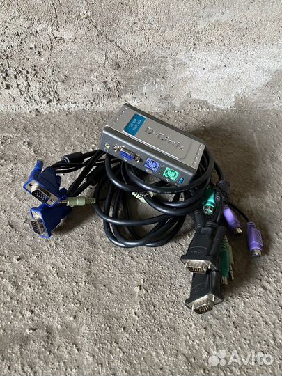KVM переключатель D-link 2 port