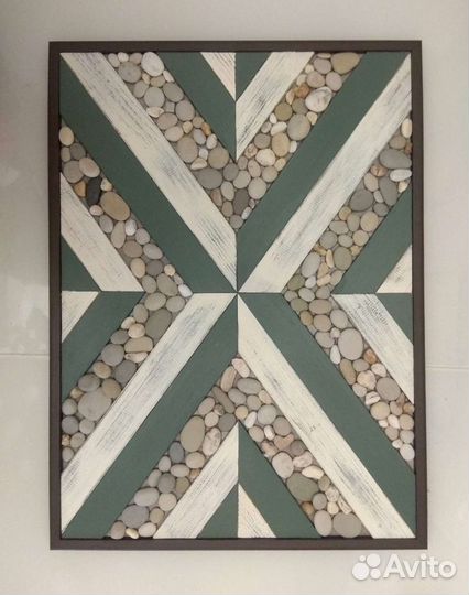 Панно из дерева