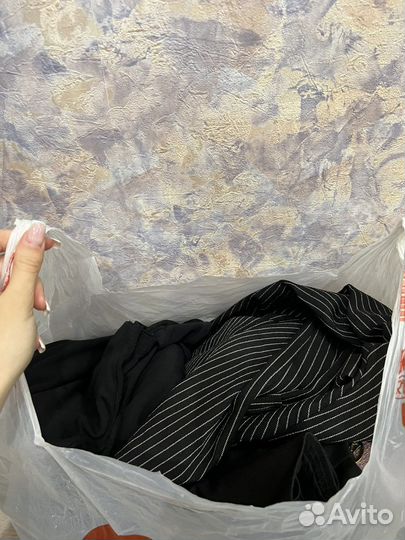 Пакет с женскими вещами