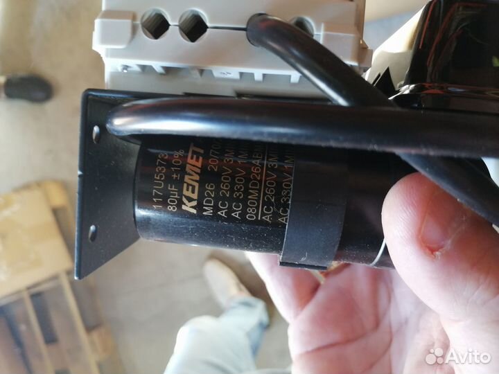 Конденсатор пусковой kemet 117U5373