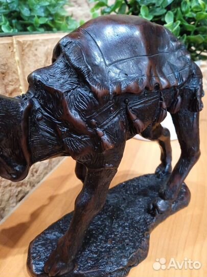 Статуэтка Верблюд