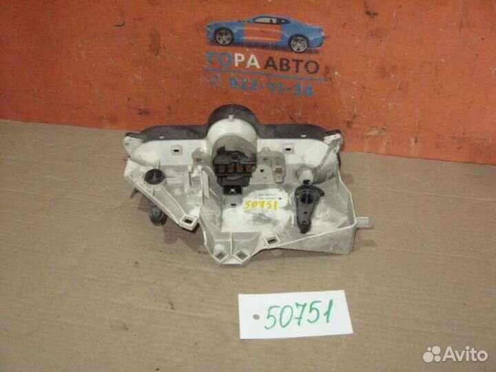 Блок управления отопителем Mitsubishi Carisma (DA)