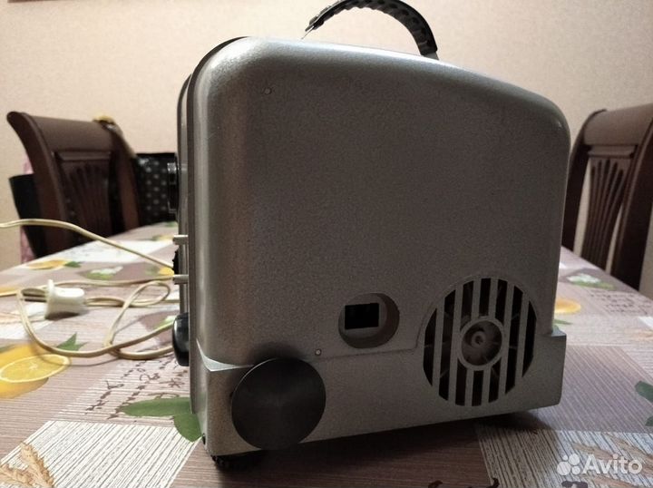 Кинопроектор