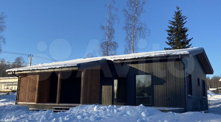 Коттедж 111 м² на участке 13 сот.