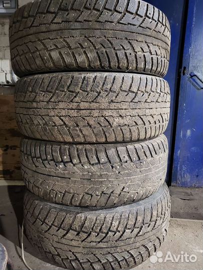 Kumho KH18 265/65 R18 114T