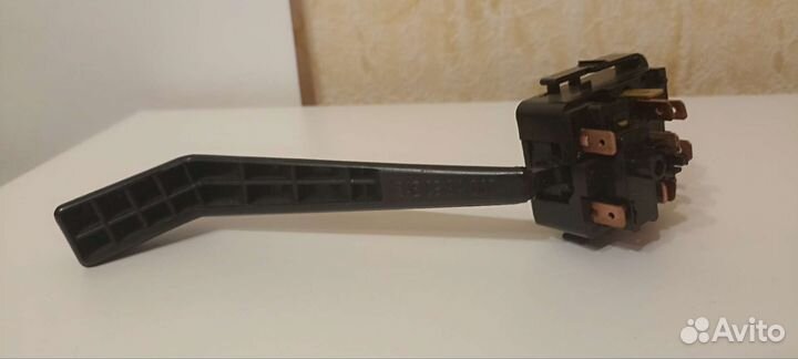 Переключатель подрулевой стеклоочистилей ваз