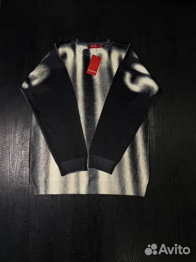 Лотом 10 шт Свитер Supreme