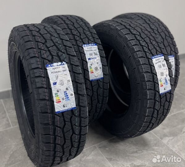 Triangle TR292 235/65 R17 104T