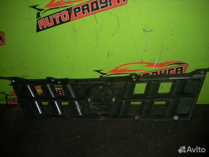 Решетка радиатора nissan DNT31,NT31,T31,TNT31 X-tr