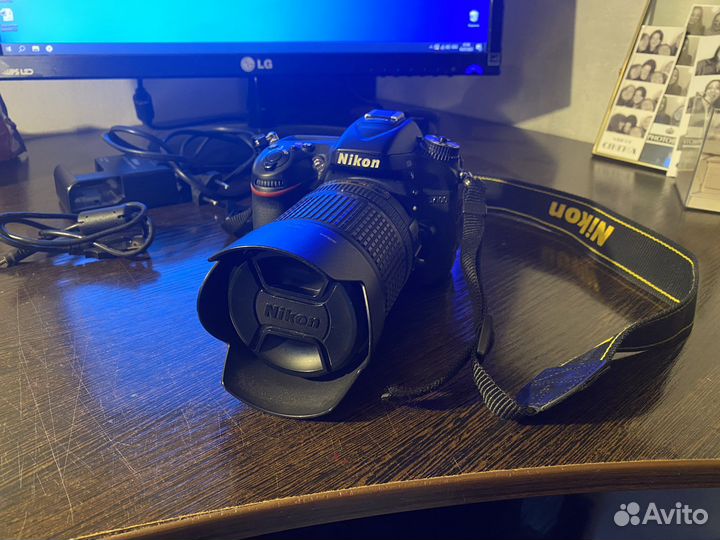 Зеркальный фотоаппарат Nikon D7100