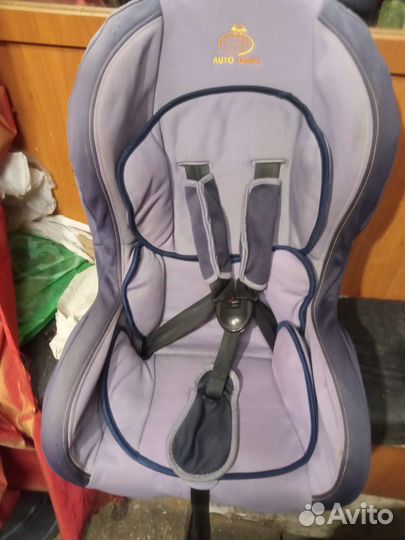 Детское автокресло бу от 9кг до 18кг