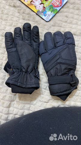 Перчатки для мальчика новые
