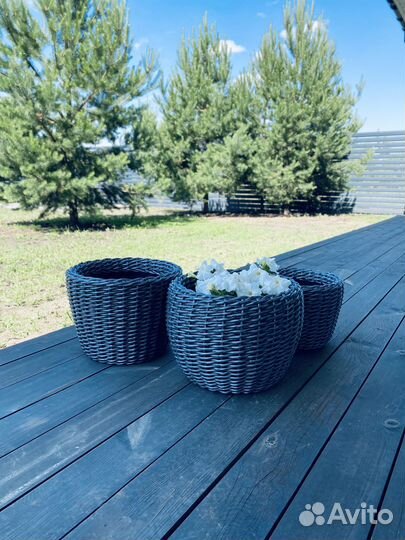 Кашпо из ротанга