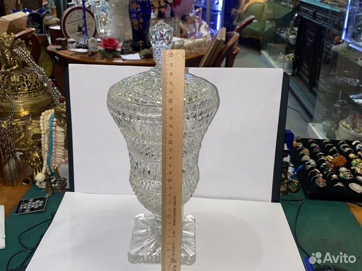 Ваза конфетница с крышкой хрусталь