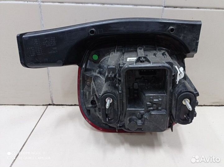 Фонарь задний левый Renault Duster