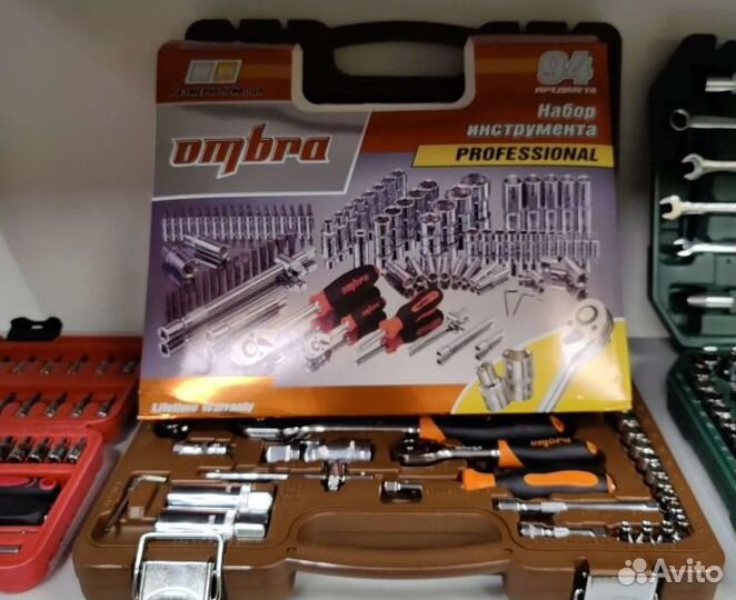 Набор инструментов и ключей Ombra 94