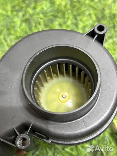 Дополнительный вентилятор Bmw X3 E83 2.5 N52 2007