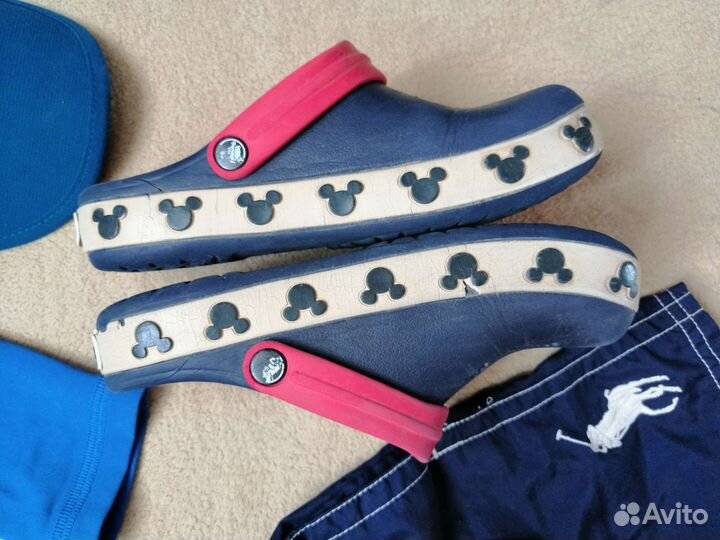 Плавательный костюм для пляжа