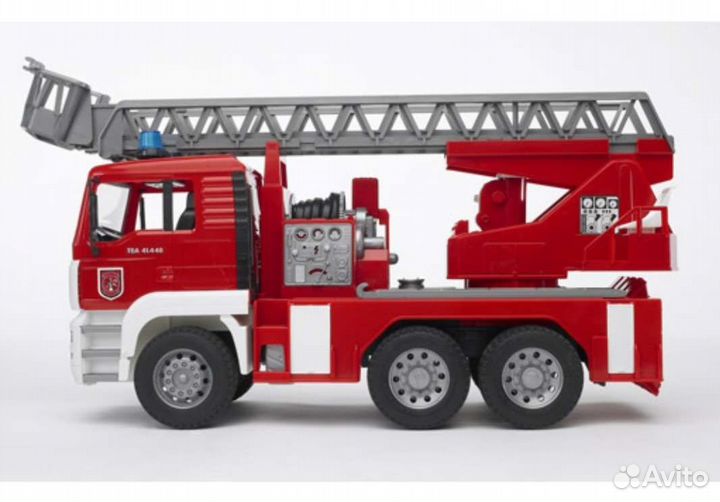 Пожарная машина bruder