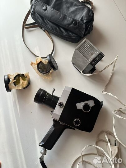 Видеокамера ретро quarz 1x8S-2