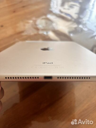 iPad Air 2 Wi-Fi + Cellular 2014 (A1567)