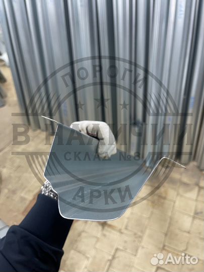 Ремонтный порог правый Mitsubishi Pajero 1