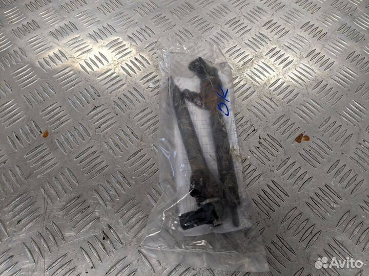 Форсунка топливная Mercedes-Benz C-Класс