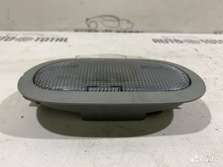 Плафон потолочный Renault Symbol K7JA700 2005