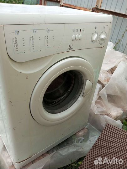Стиральная машина indesit