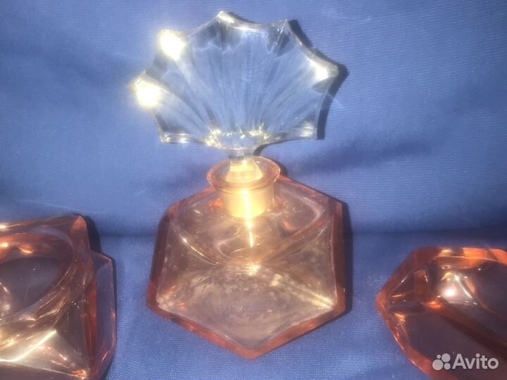 Коллекционый флакон и набор