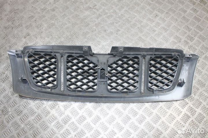 Решетка радиатора Subaru Forester SF SF5 SF9 рест