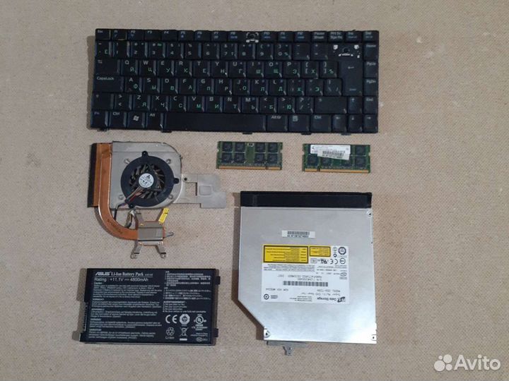 Ноутбук asus