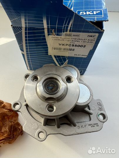 Помпа chevrolet cruze Vectra C Zafira Astra