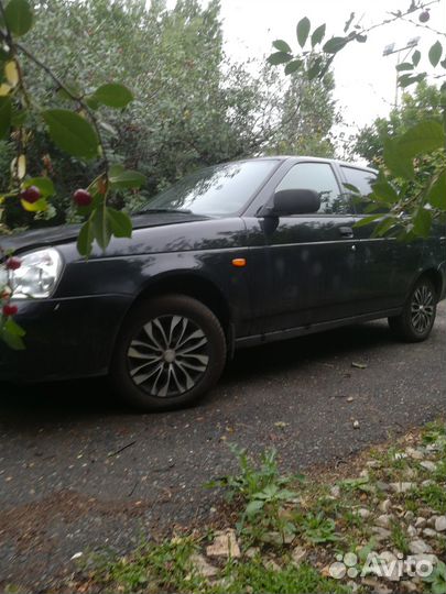 LADA Priora 1.6 МТ, 2009, битый, 980 000 км