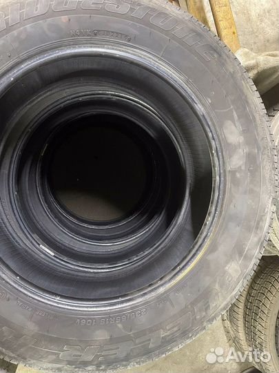 Herse 4 Season 235/65 R18