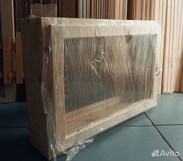 Оконный блок деревянный