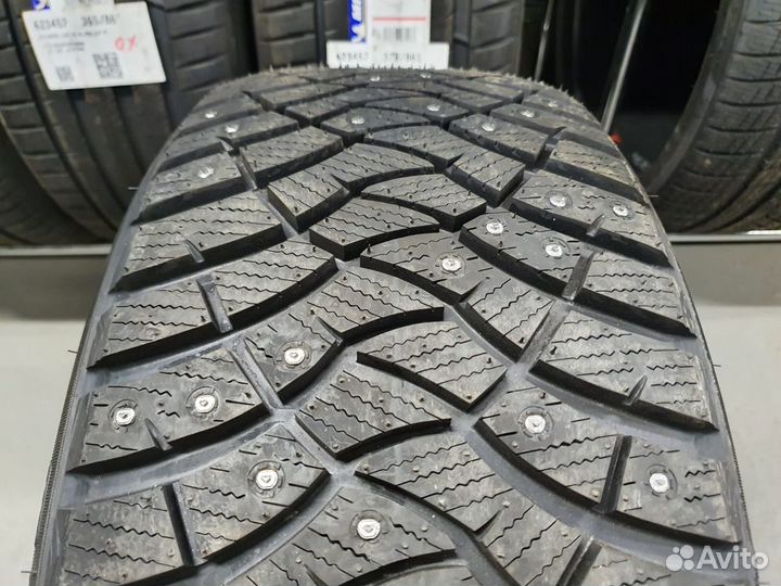 Dunlop SP Winter Ice 03 225/45 R17