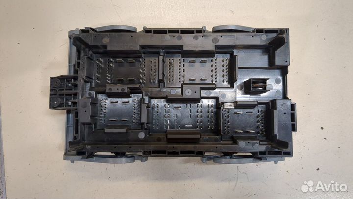 Блок предохранителей Chevrolet Tahoe, 2011