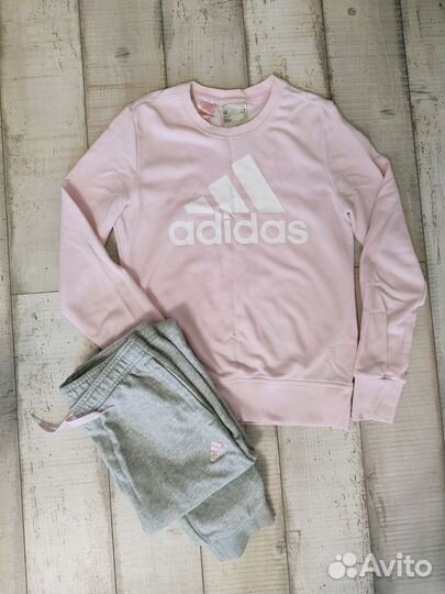 Спортивный костюм adidas для девочки 152