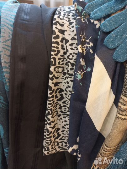 Шарфы и палантины