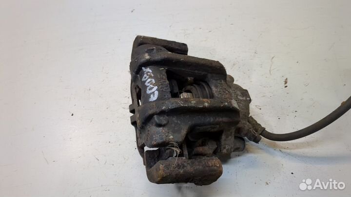 Суппорт правый передний BMW 3 F30