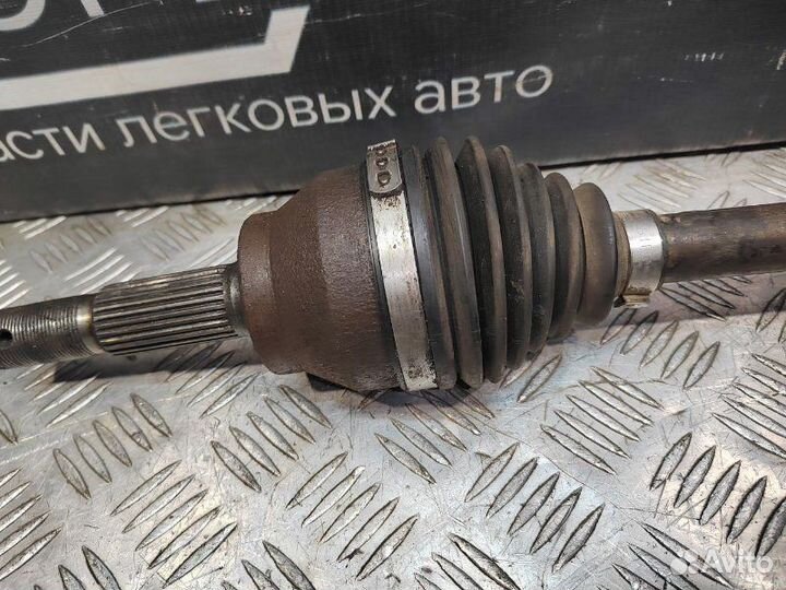 Привод передний правый Infiniti Fx35 VQ35DE 2003