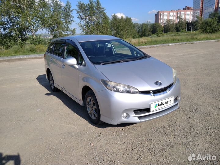 Toyota Wish 1.8 CVT, 2010, 150 000 км