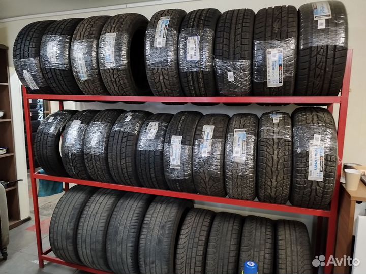 Goodyear EfficientGrip 245/45 R19 102Y